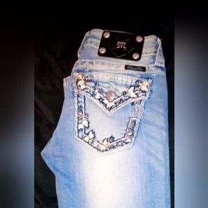 Miss Me size 25 signature boot cut jeans